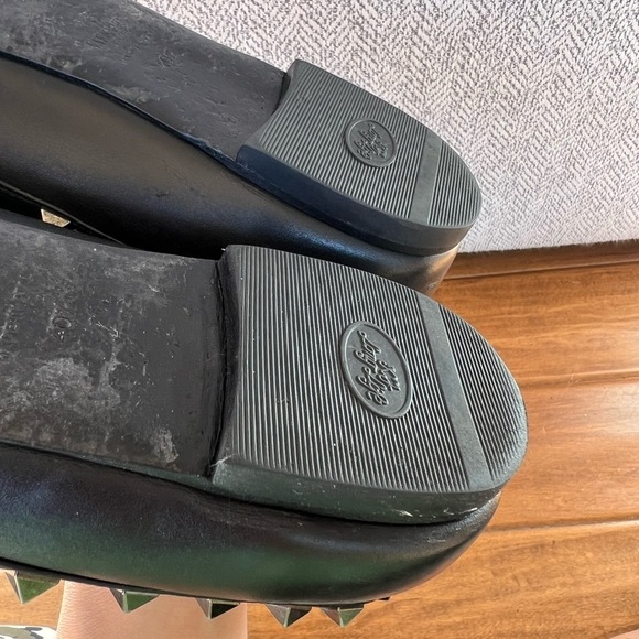 Rockstud Pointed Toe Ballerina Flat - Picture 11 of 15